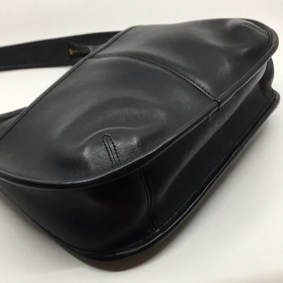 Vintage Coach Ergo Pocket Zip 9033 Black Glove-Tanned Leather Shoulder Bag Hobo - Picture 8 of 17